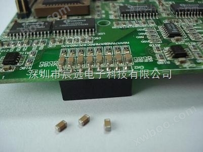 线路板喷码机电子电容深圳厂家1812 X7R 334K 400V