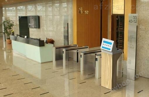 新疆喀什访客系统 高档小区门禁一体机 庭院式访客门禁
